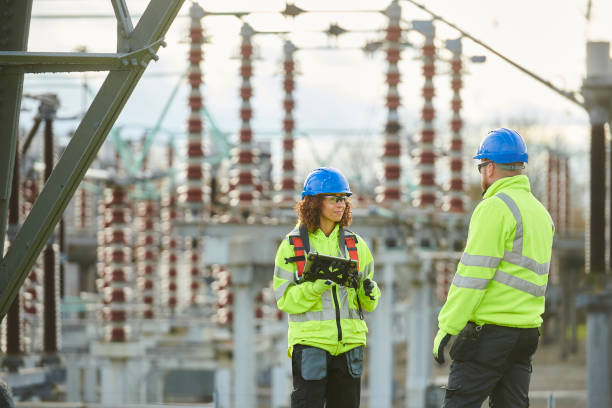 Best Affordable Electrician  in Camanche, IA
